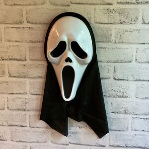 Scream Ghost Halloween Mask